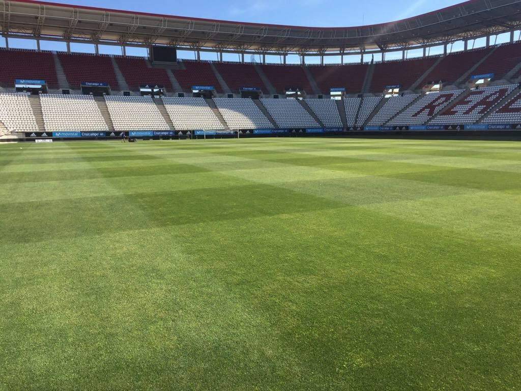 soccer field-real-murcia-condominium-with-seeds-dalmau-1